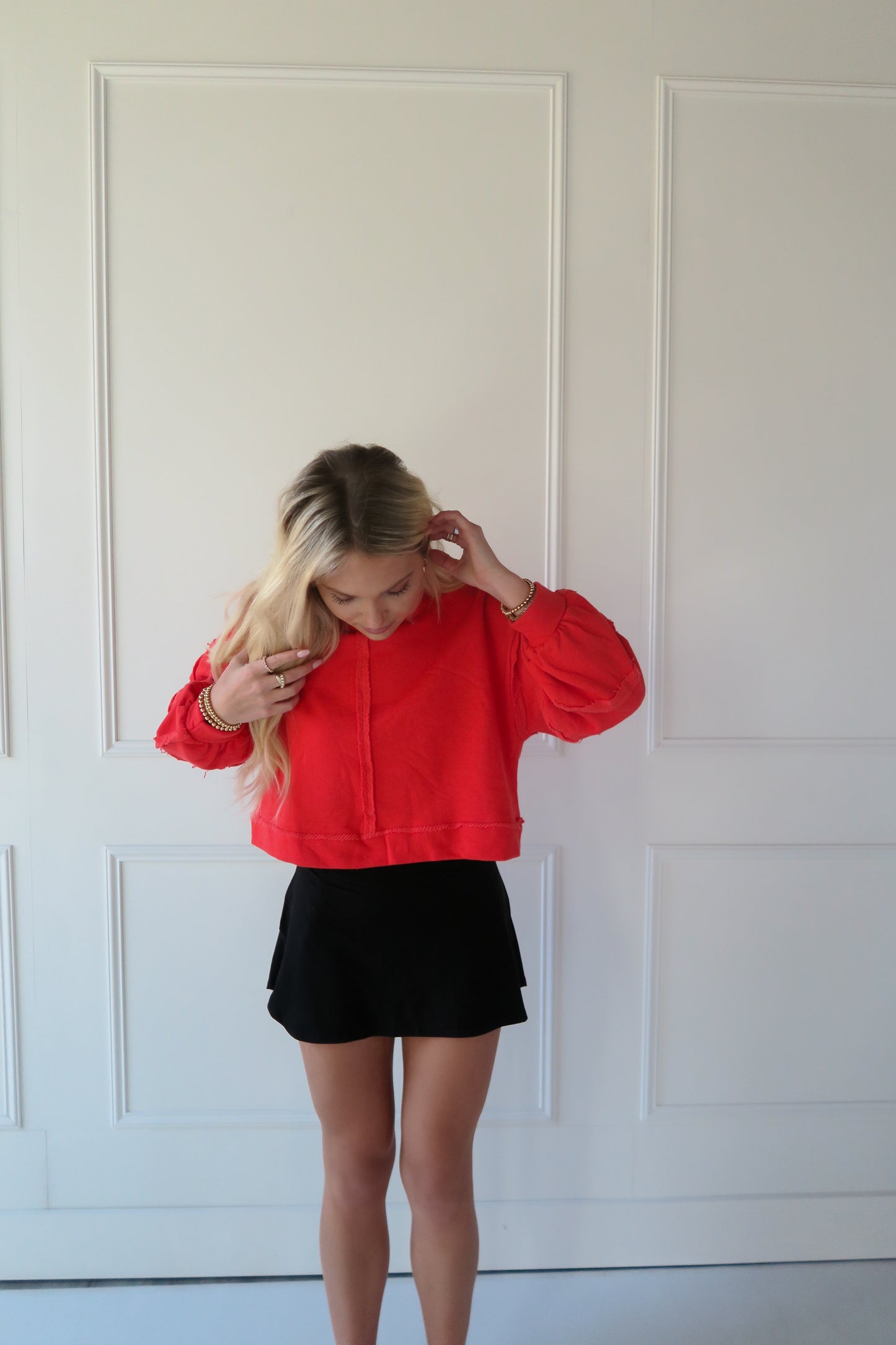 THE CROPPED CREWNECK